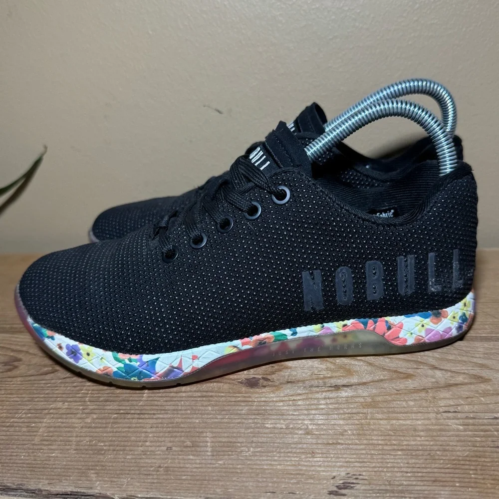 NOBULL stylish black